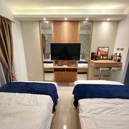 M&M Condostay At Shore 2 Residences Tower 2 Pasay City マニラ市 エクステリア 写真